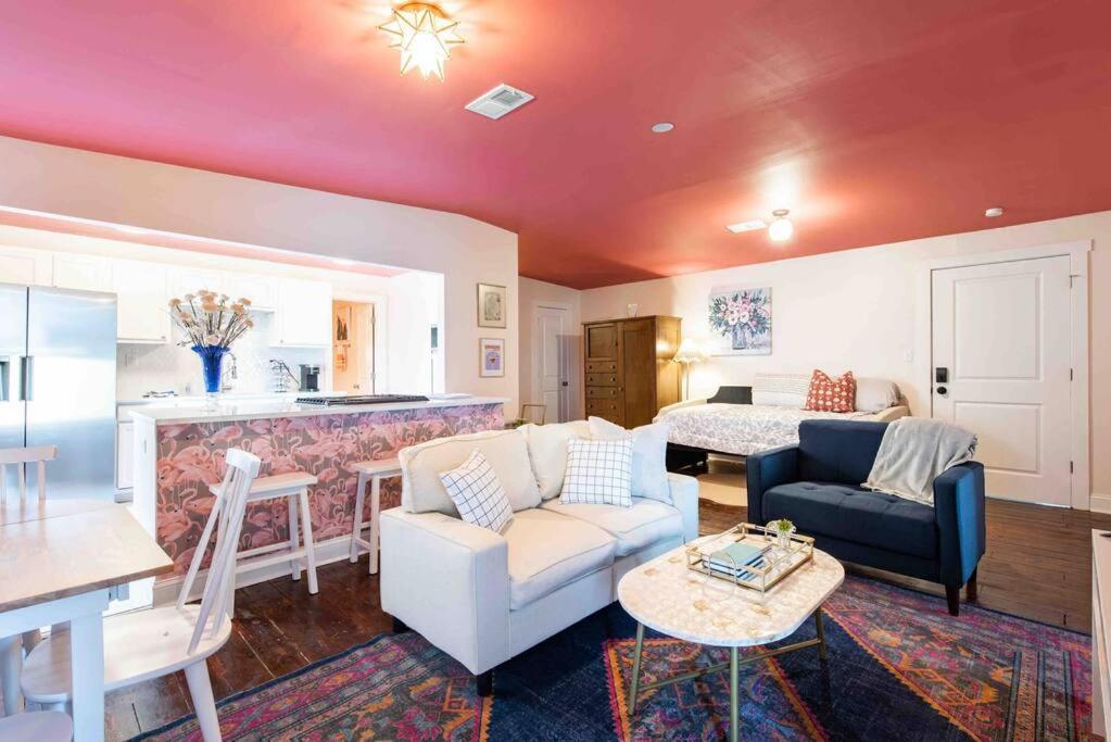 Blush And Bashful Germantown Two Bedroom Apartment 路易斯威尔 外观 照片