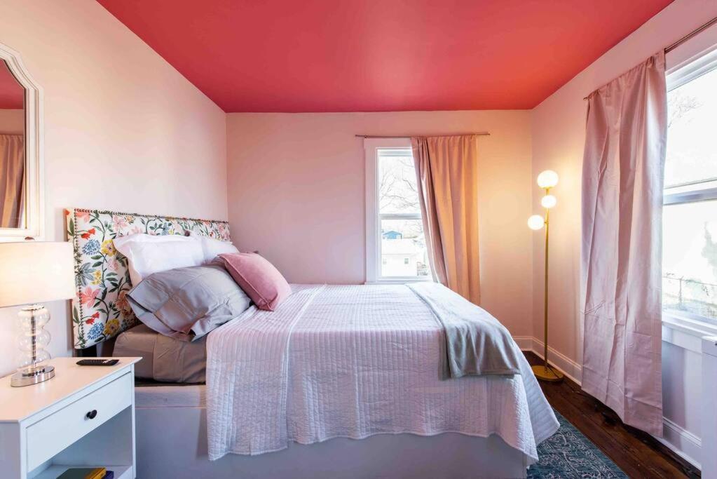 Blush And Bashful Germantown Two Bedroom Apartment 路易斯威尔 外观 照片
